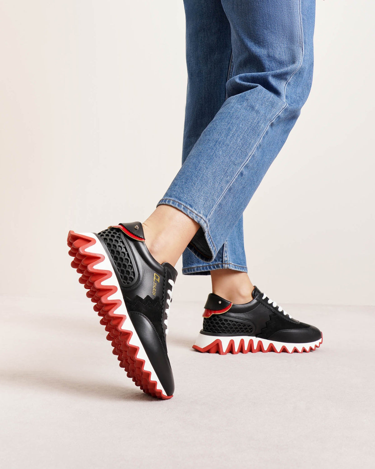 Profit from the top offers on Loubishark donna black sneakers